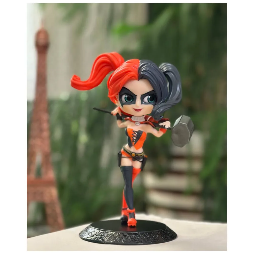 فیگور کیوپاسکت هارلی کویین موی قرمز و مشکی Harley Quinn